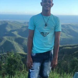 Meet your Posher, Alex